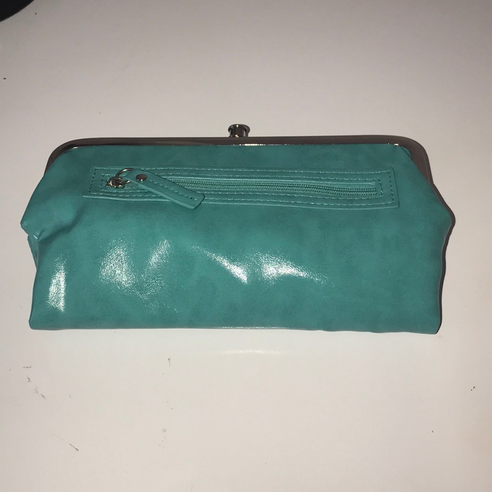 Clutch purse
